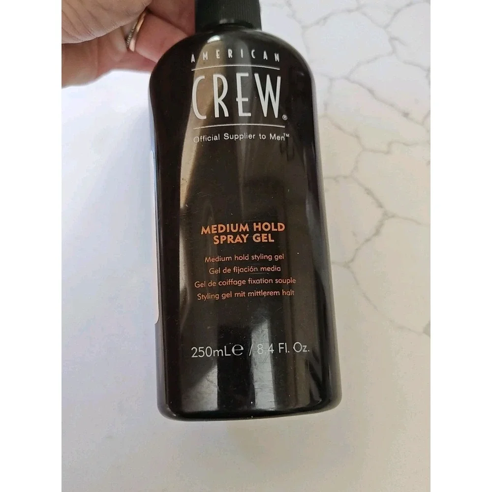 American Crew Spray Gel Medium Hold 8.45 oz Styling Natural Look‎
